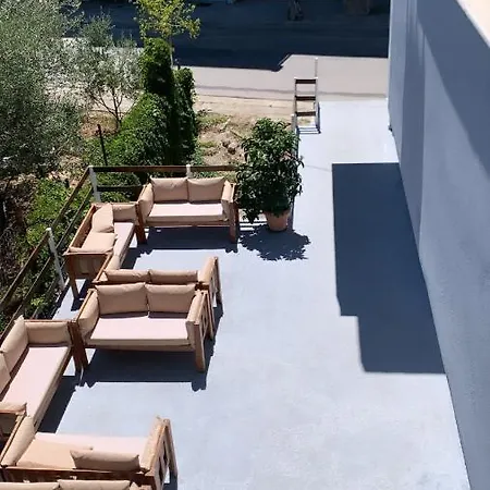 Sea La Vie Apartment *