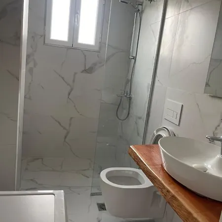 Sea La Vie Appartamento Sarandë