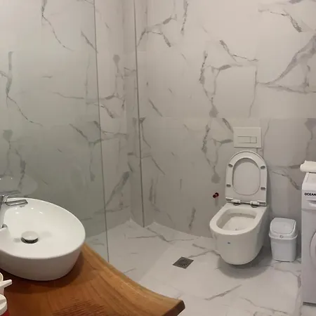 Sea La Vie Apartment