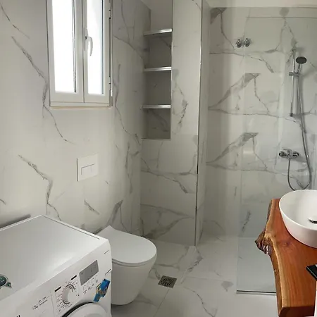 Sea La Vie Appartamento Sarandë